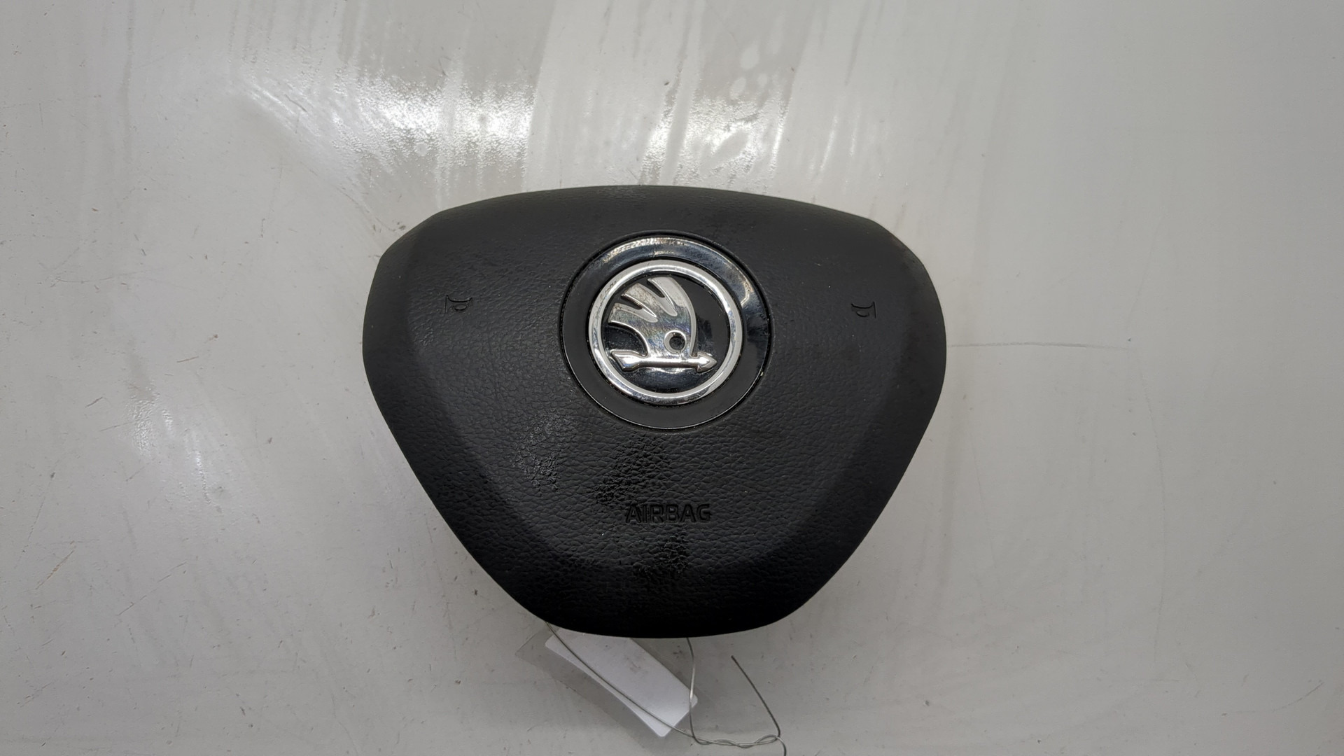 Подушка безопасности в рулевое колесо