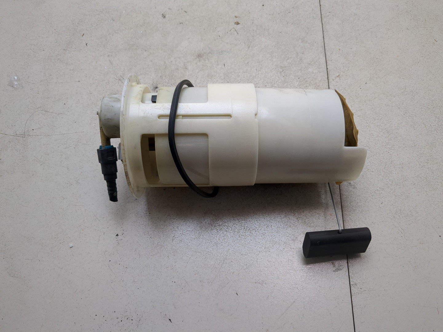 Насос топливный электрический