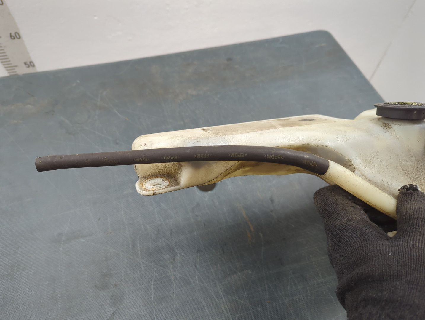 Бачок расширительный