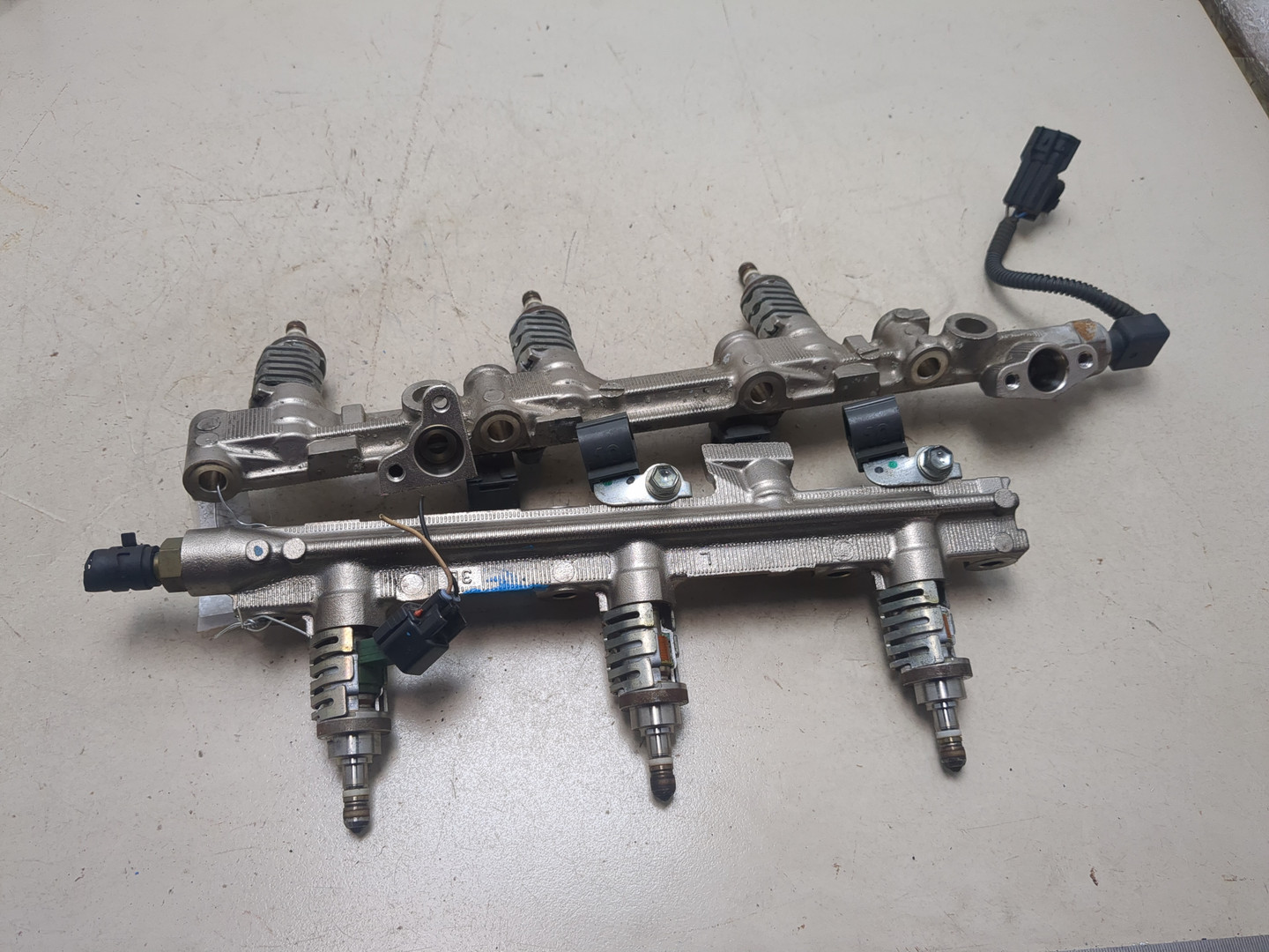 Форсунка дизельная электрическая