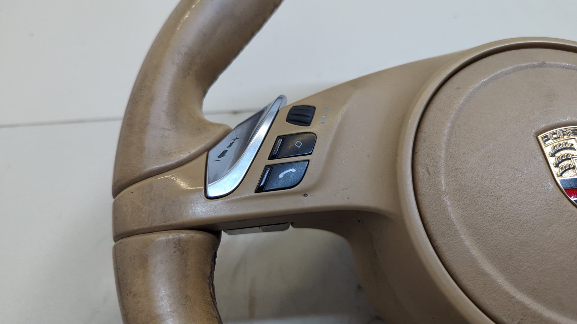 Рулевое колесо (руль)