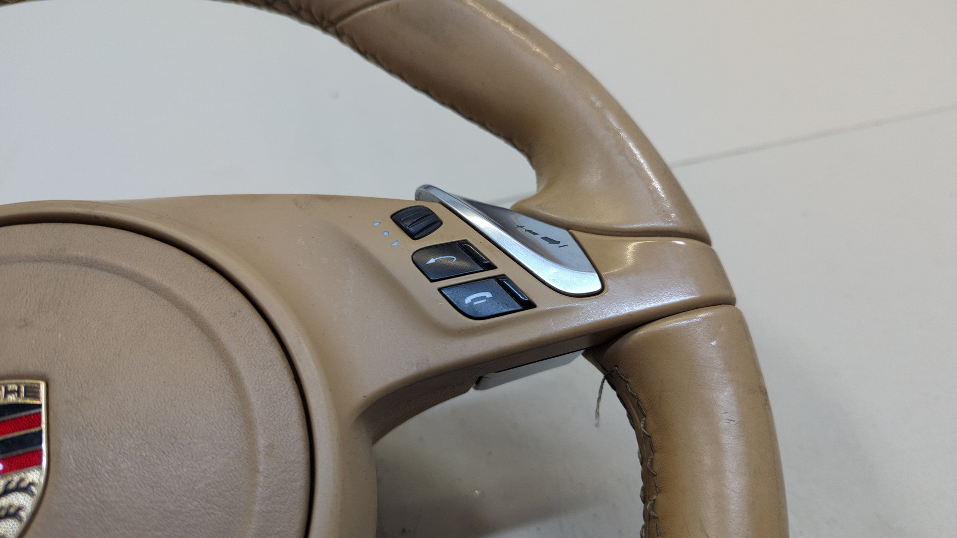 Рулевое колесо (руль)