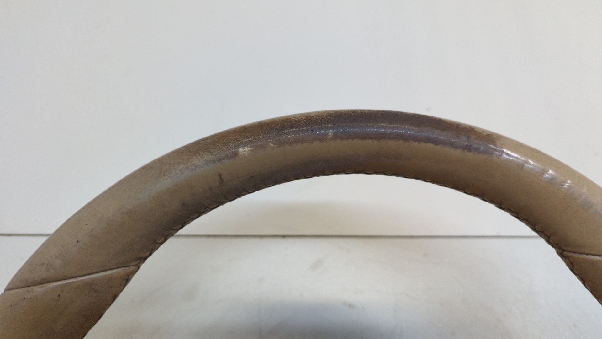 Рулевое колесо (руль)