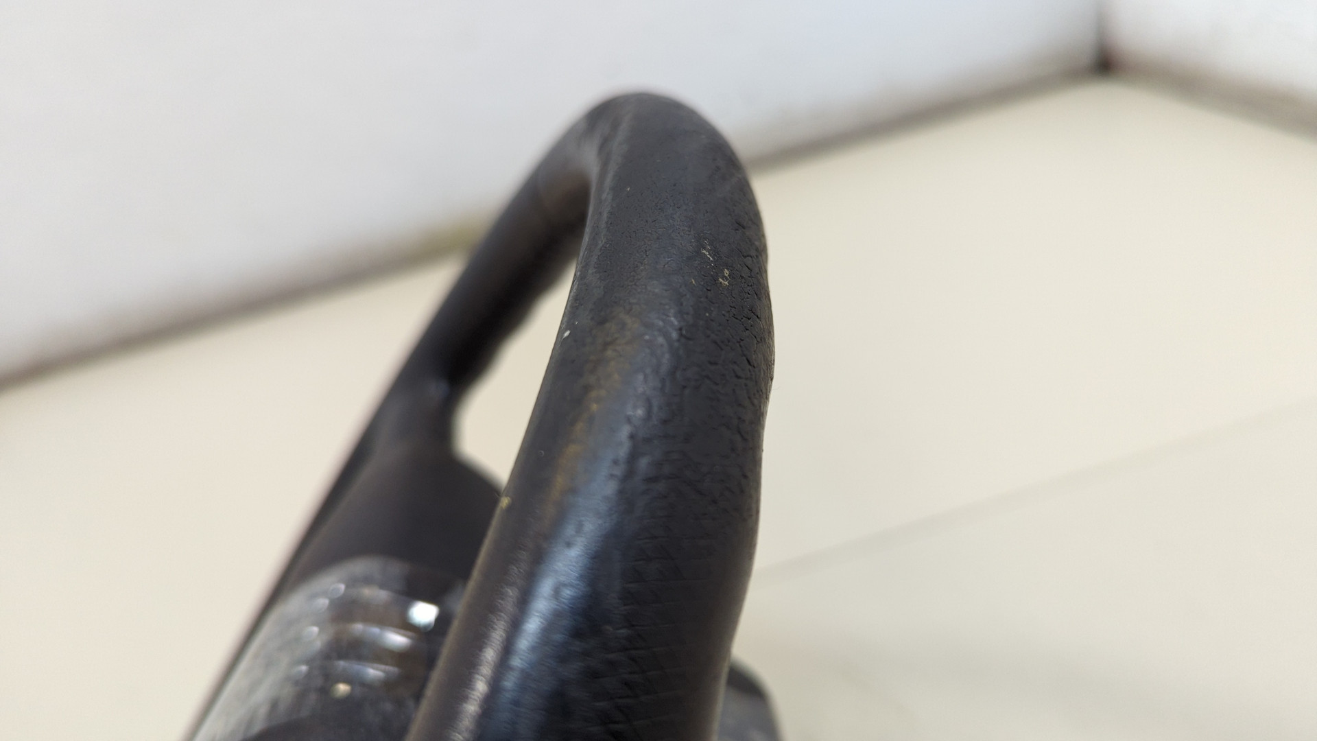 Рулевое колесо (руль)