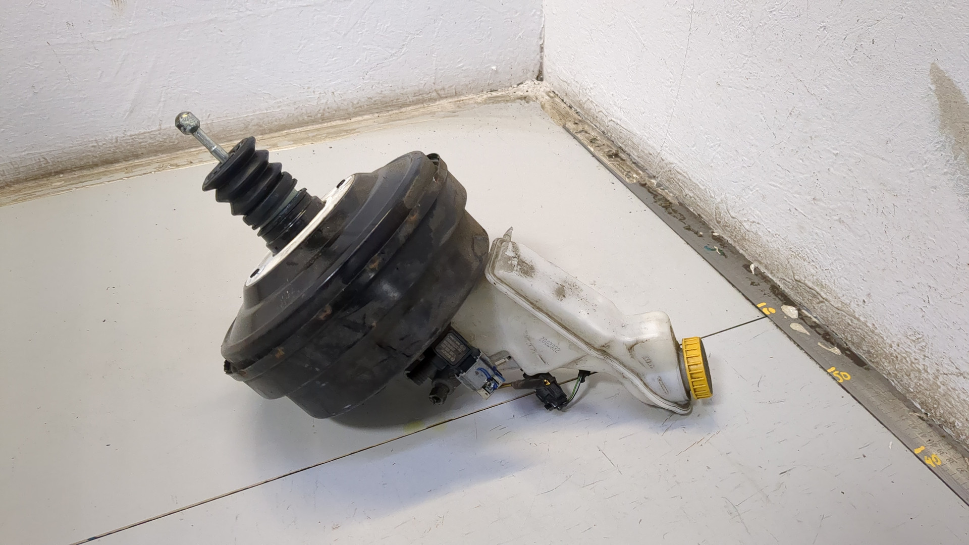 Цилиндр тормозной главный