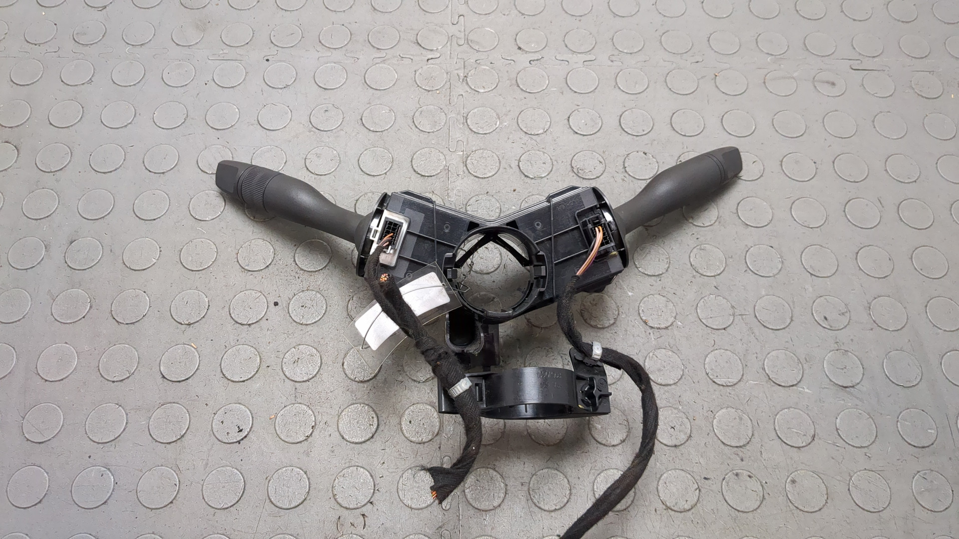 Переключатель подрулевой