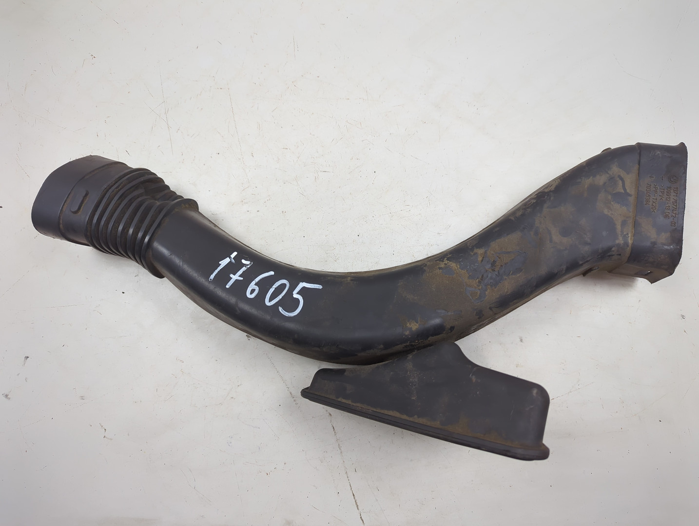 Патрубок воздушного фильтра