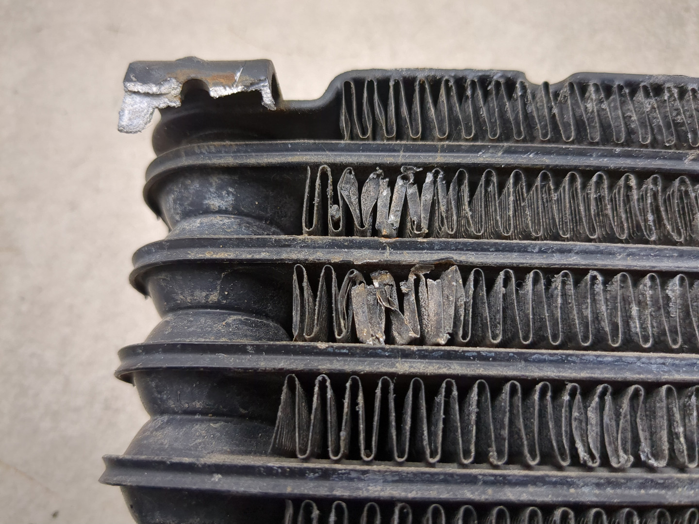 Радиатор масляный (теплообменник)