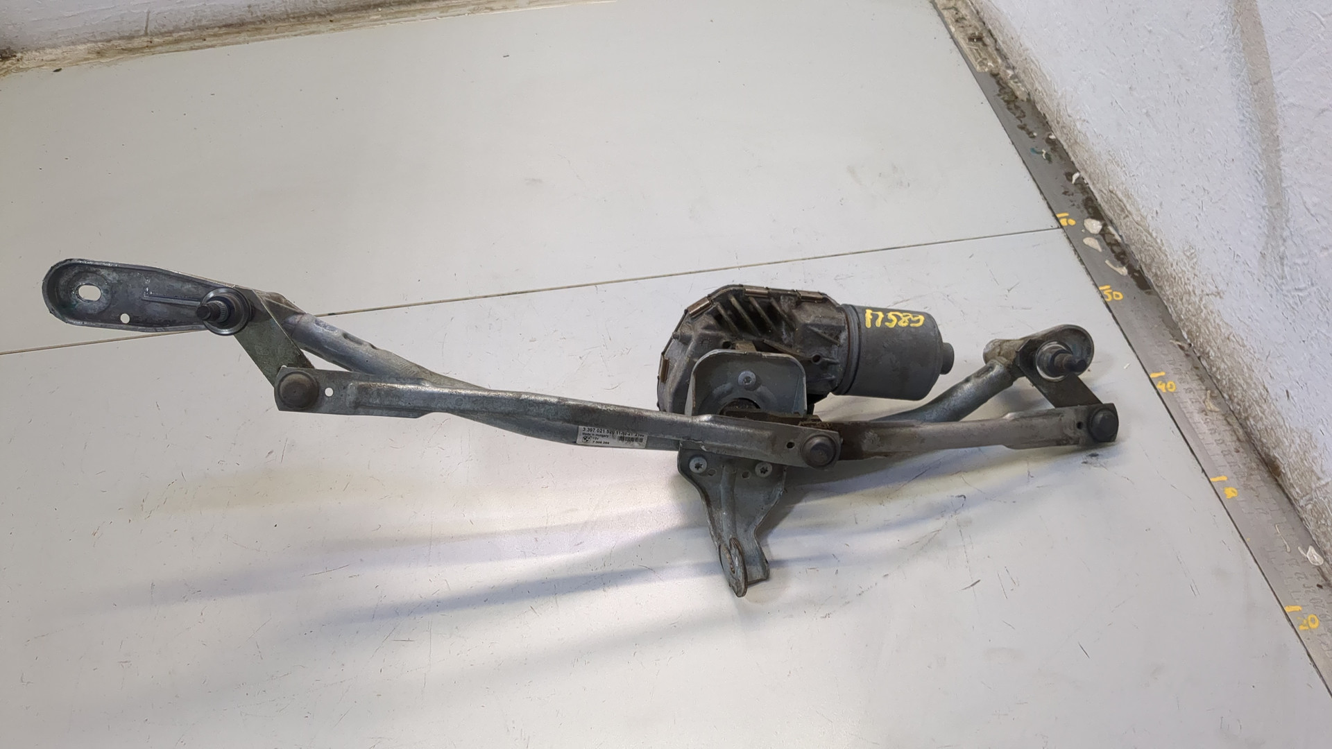 Трапеция стеклоочистителей