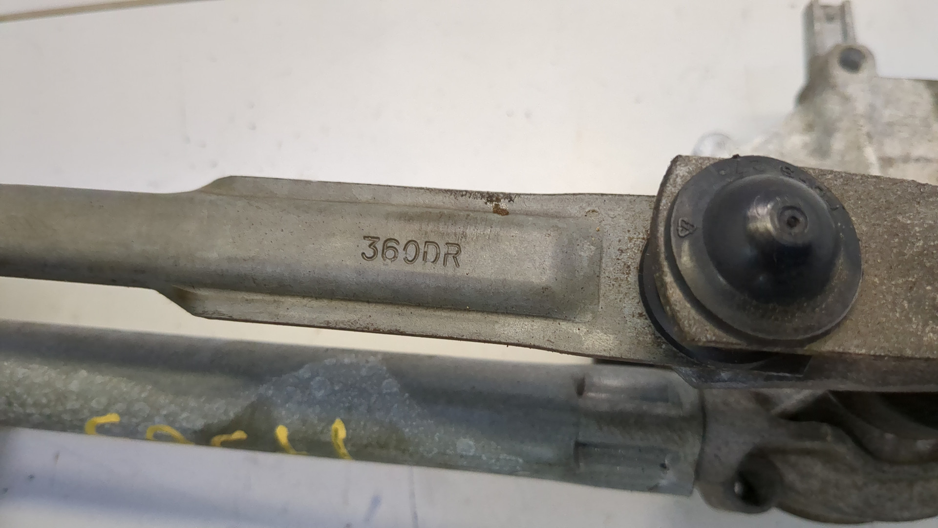 Трапеция стеклоочистителей