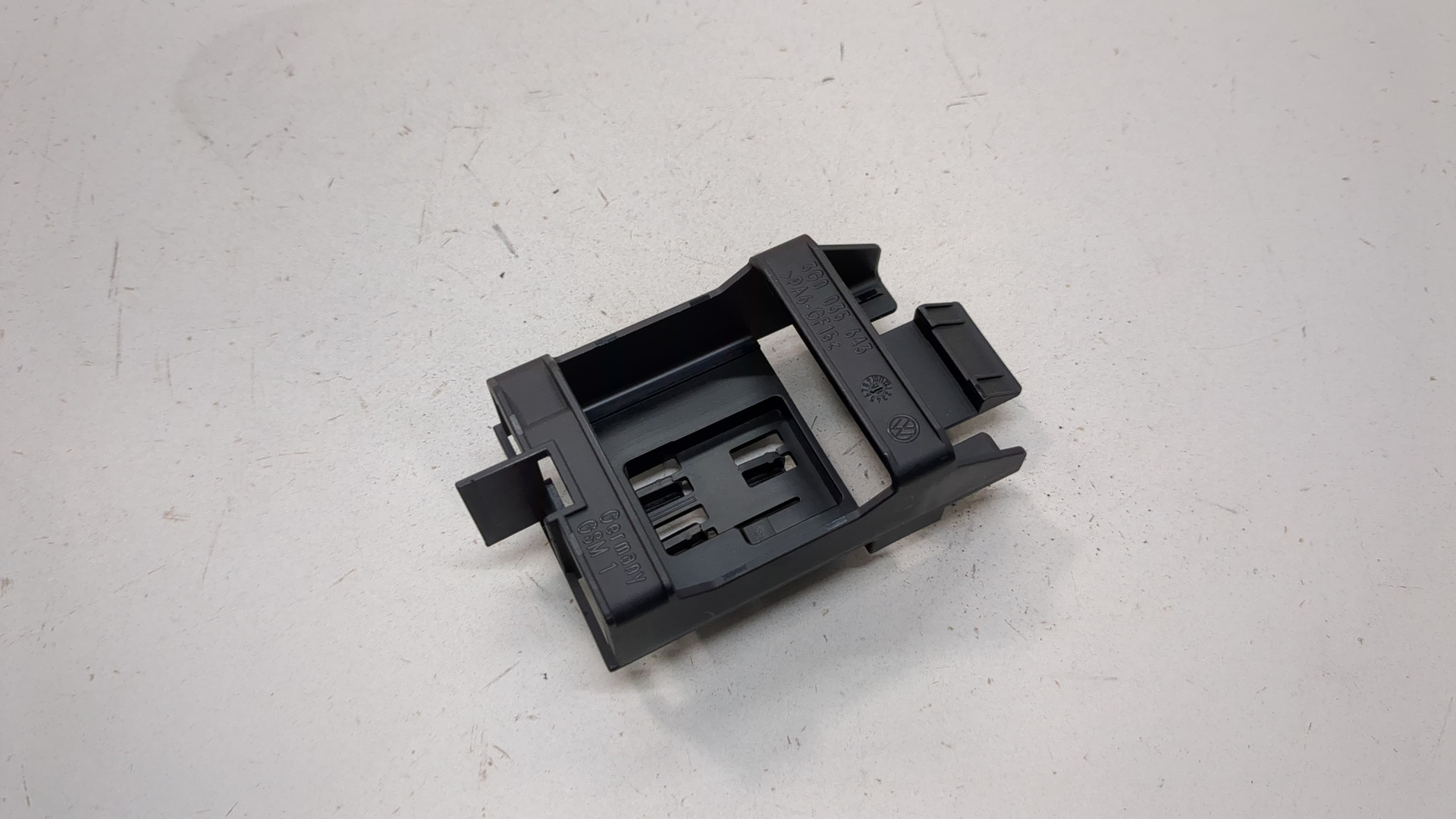 Кронштейн электронного блока управления / контроля