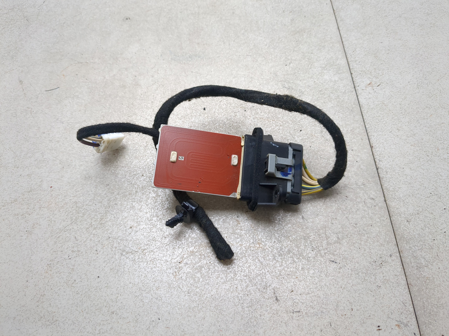 Резистор отопителя