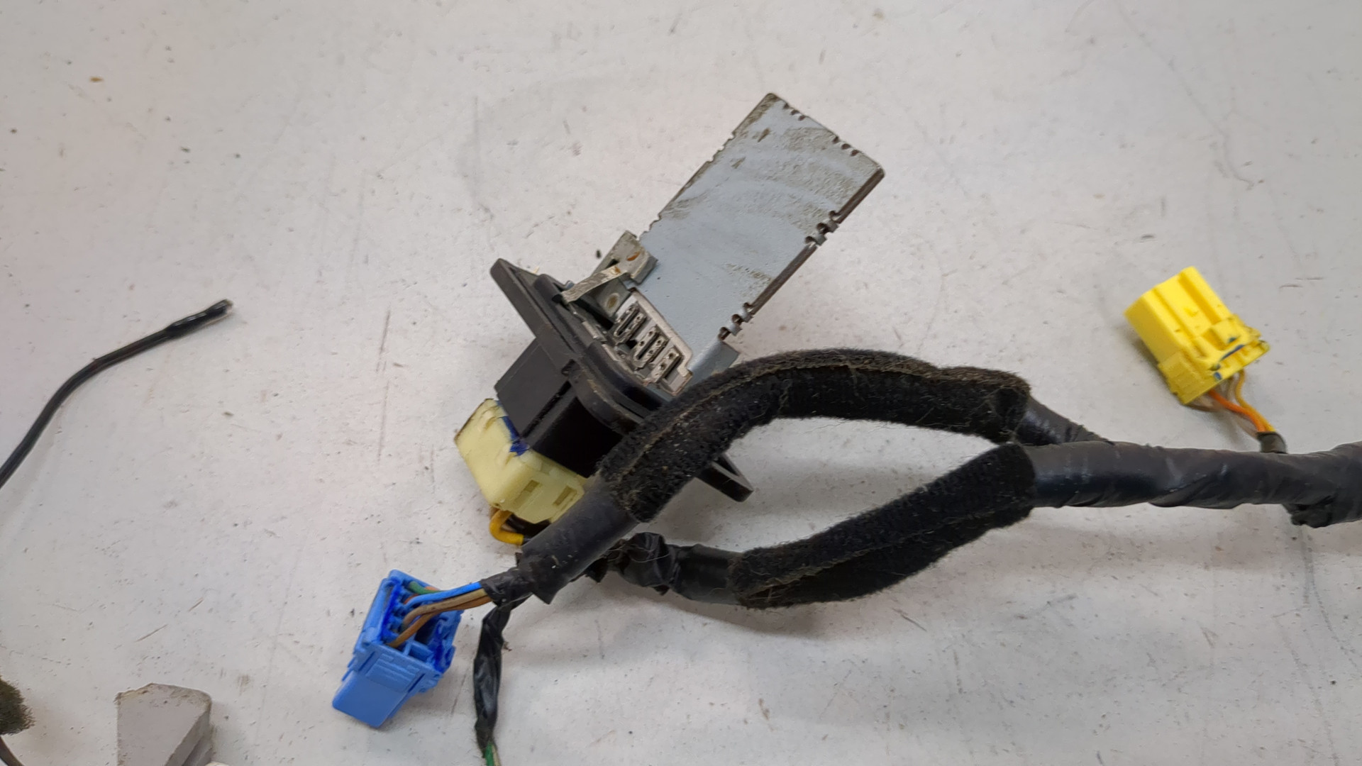 Резистор отопителя