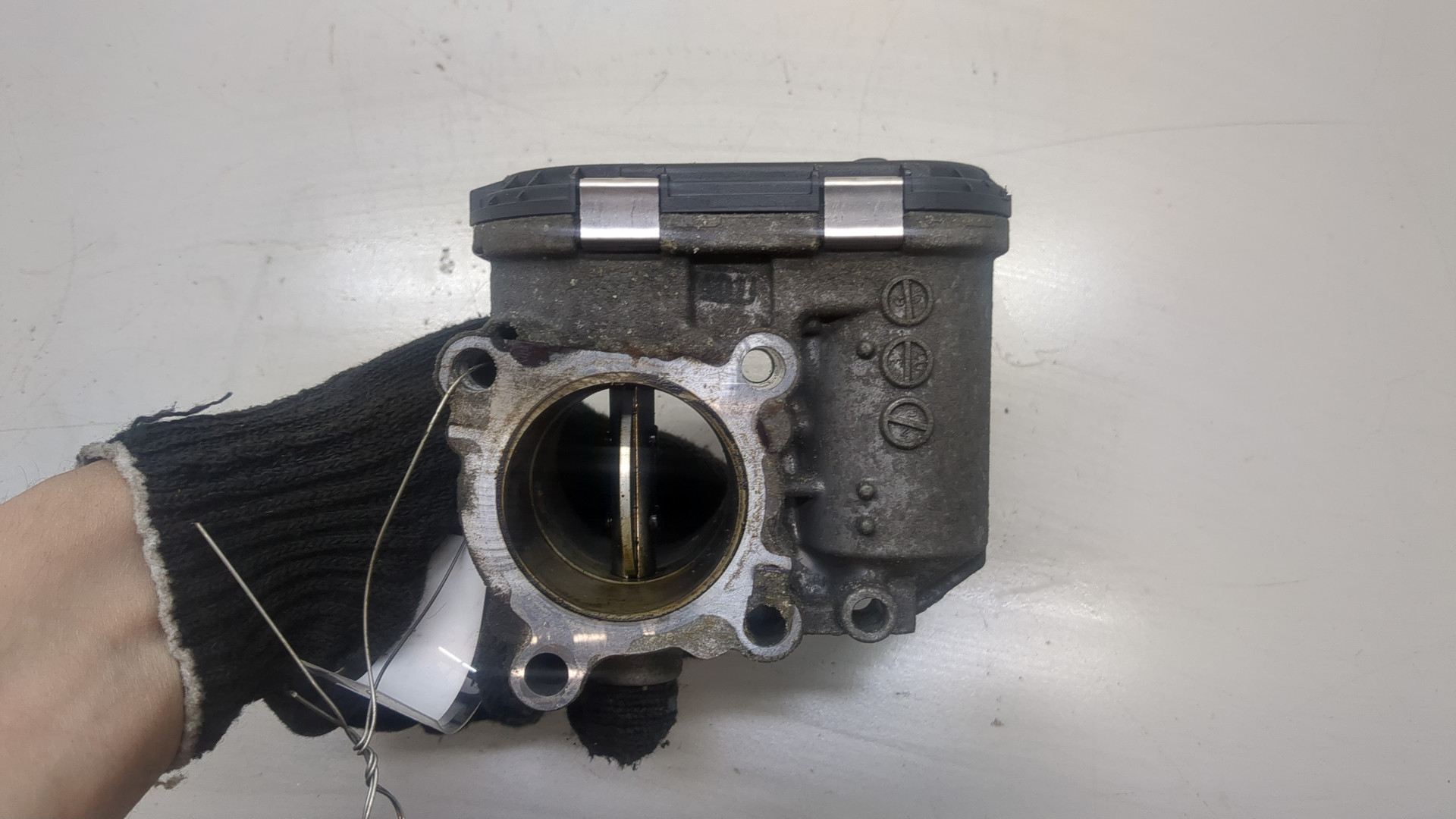 Заслонка дроссельная электрическая