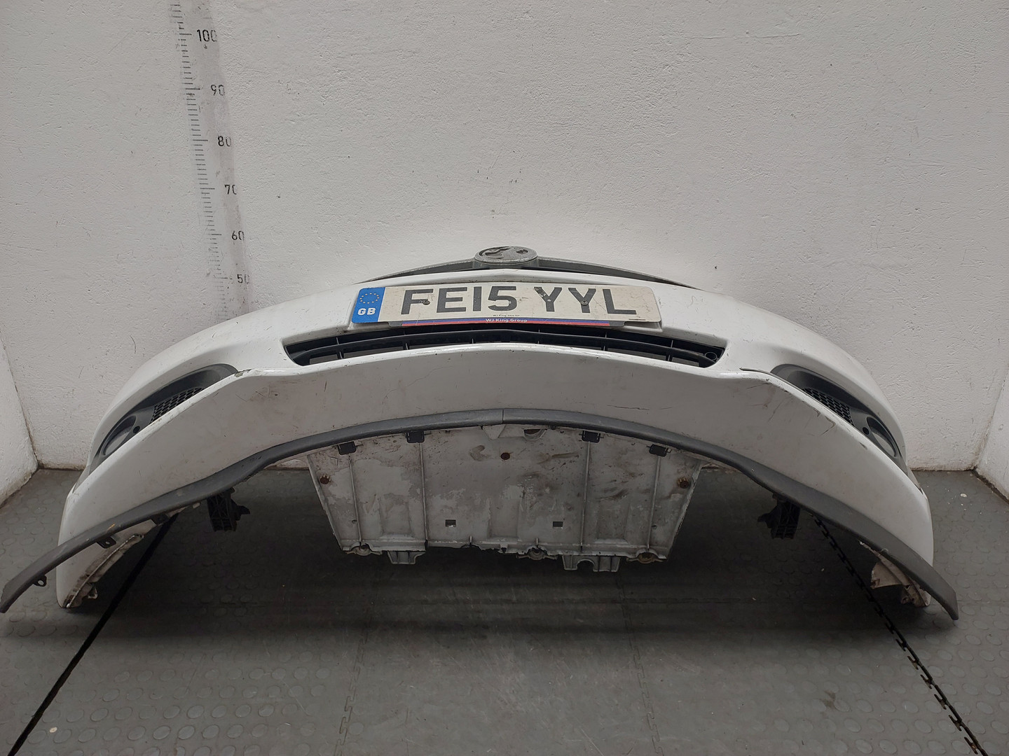 Бампер передний