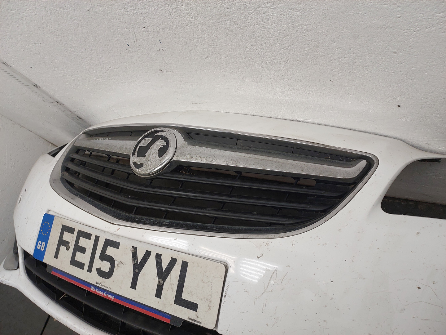 Бампер передний