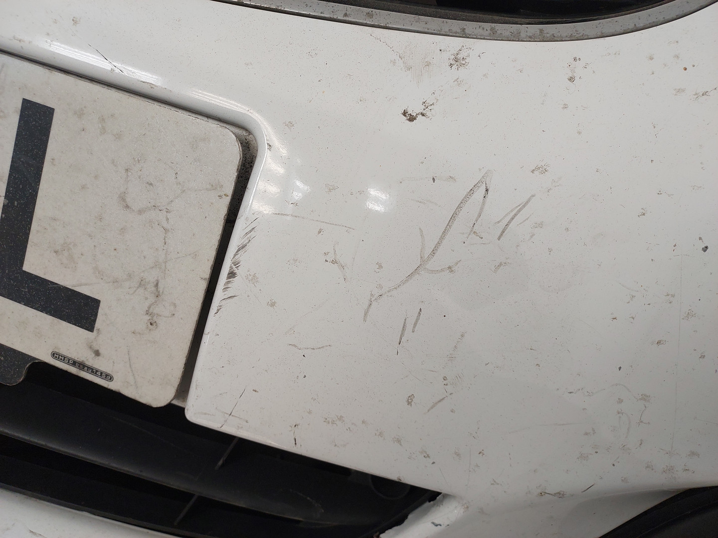 Бампер передний