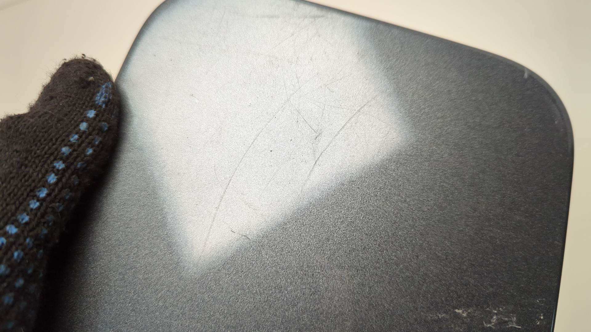 Лючок бензобака