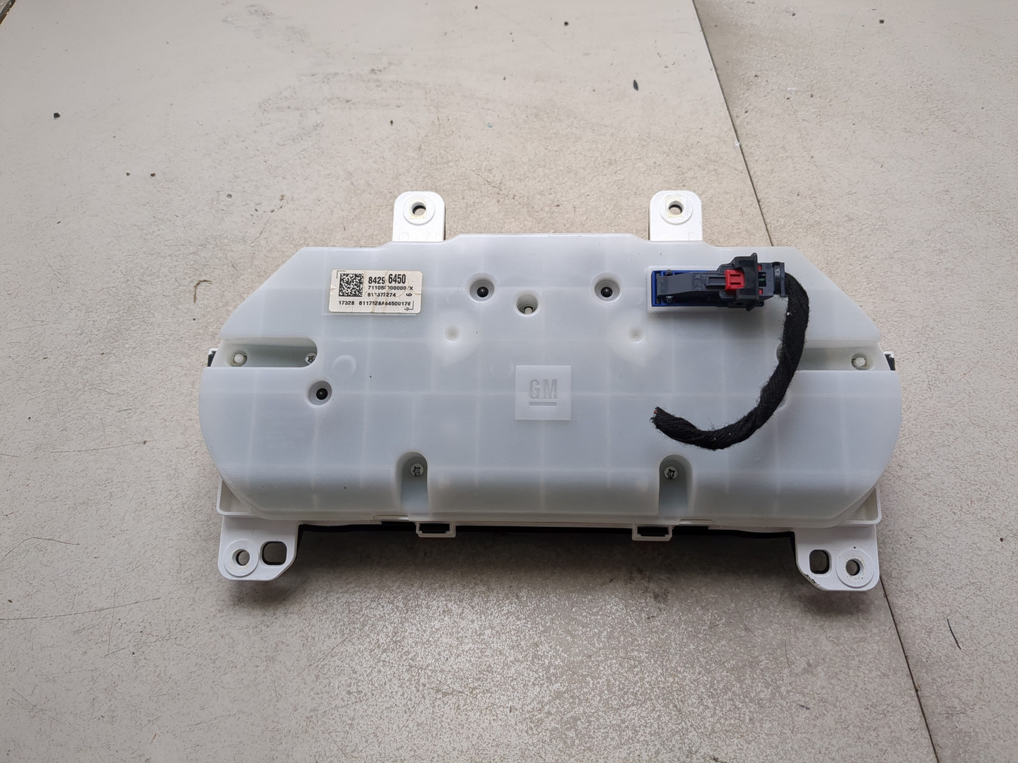 Панель приборов