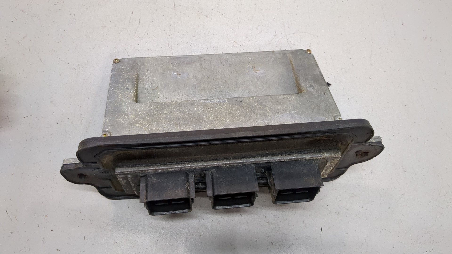 Блок управления двигателем