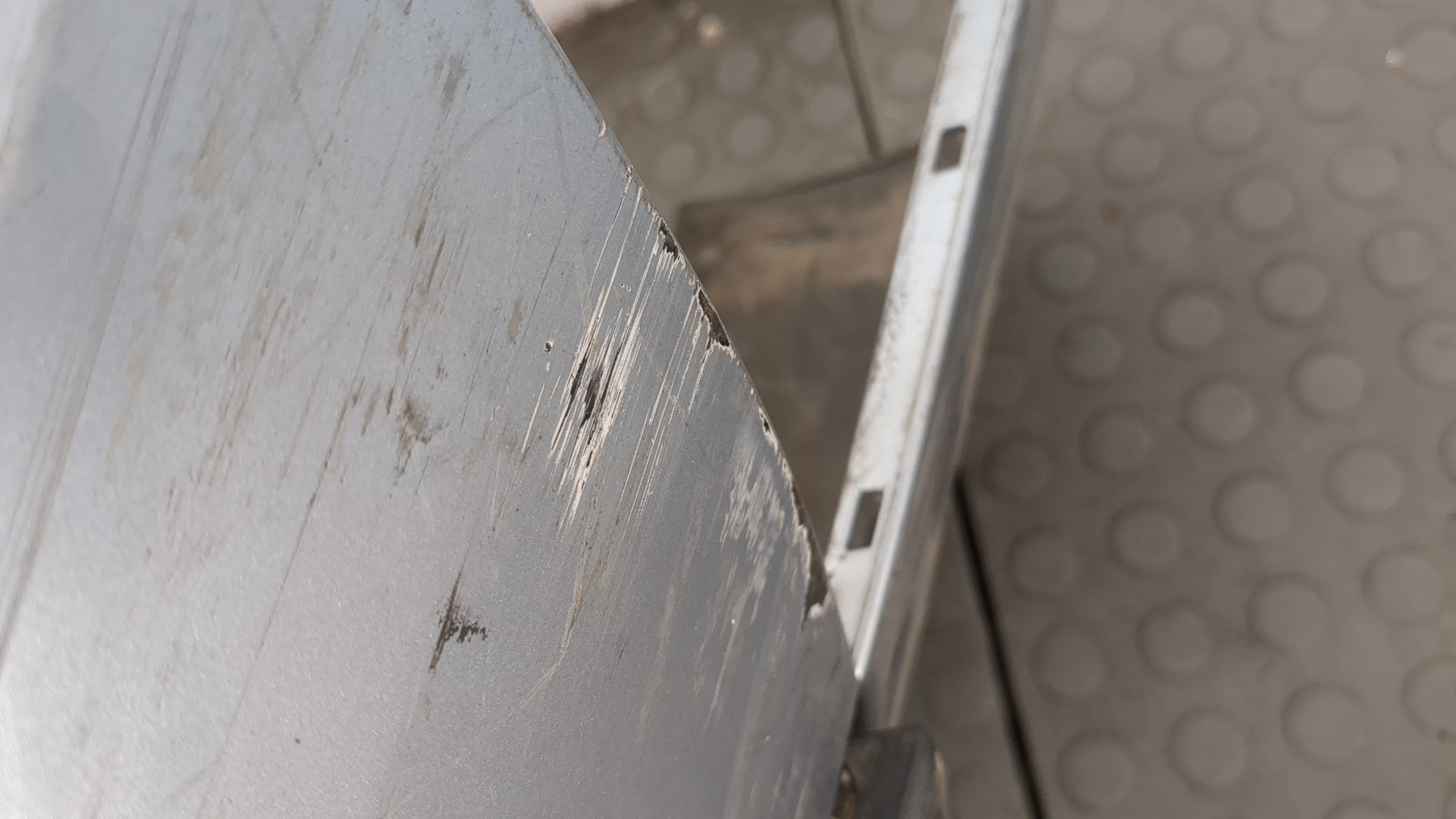 Бампер передний