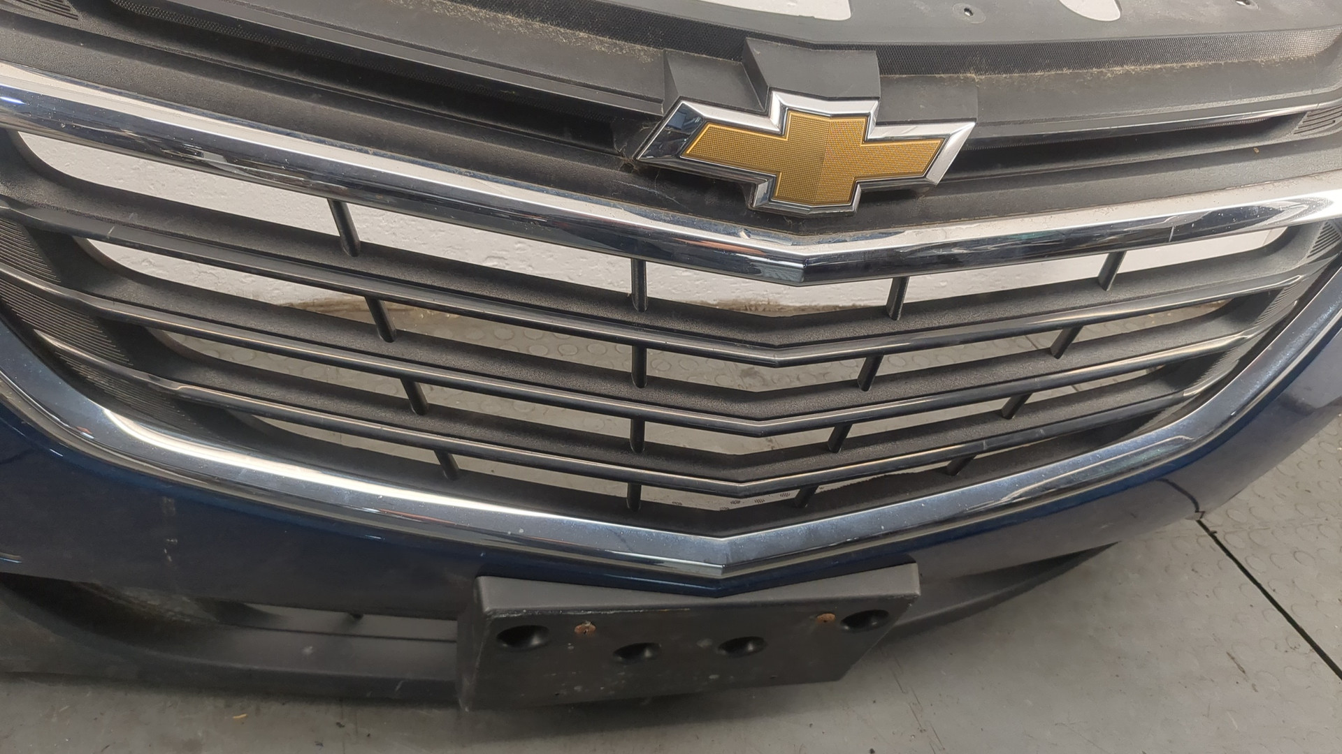 Бампер передний