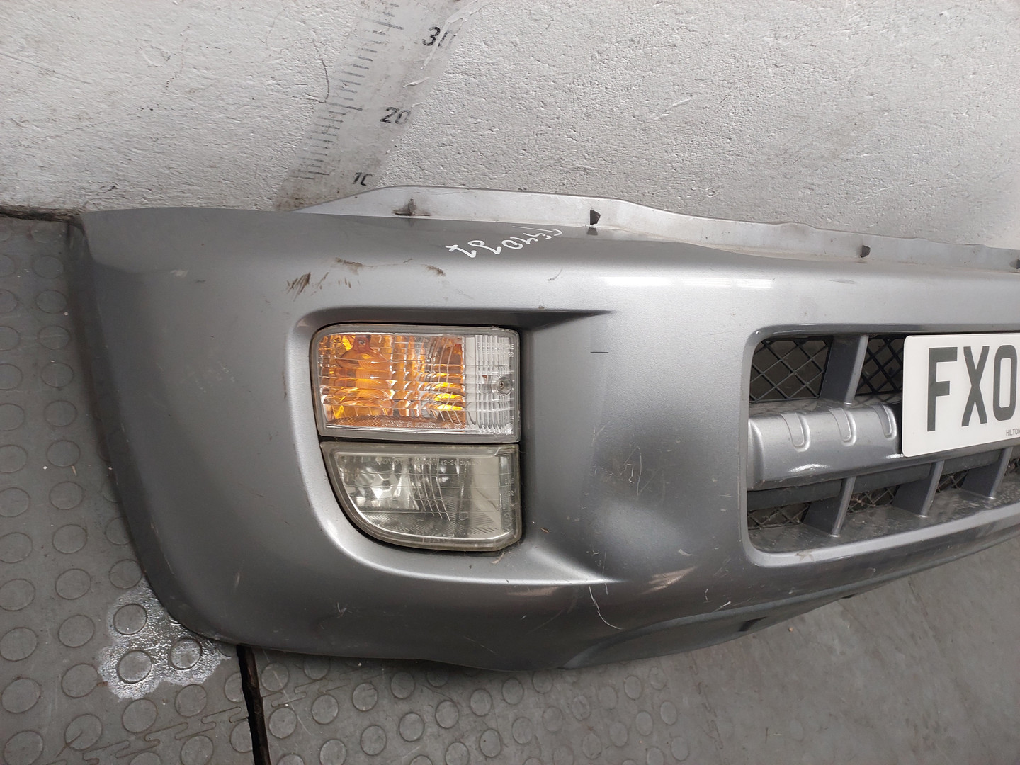 Бампер передний