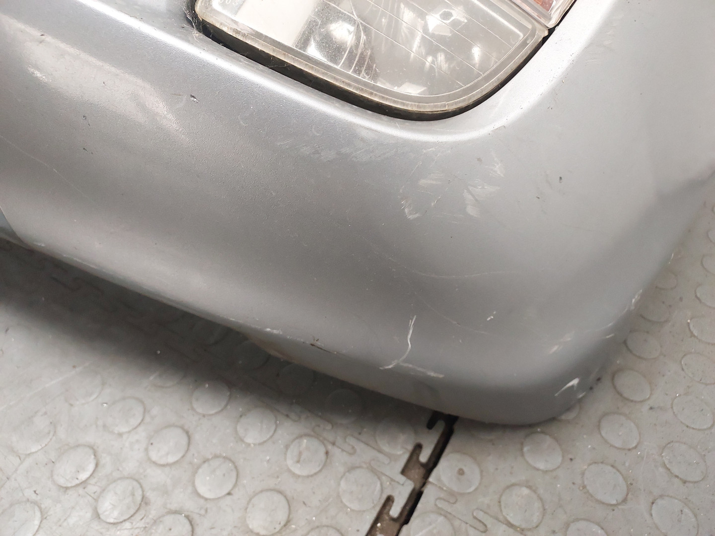 Бампер передний