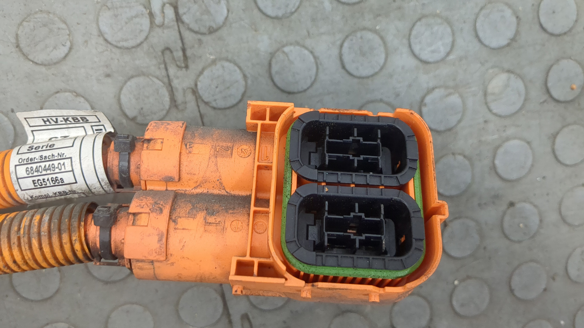 Провод высокого напряжения