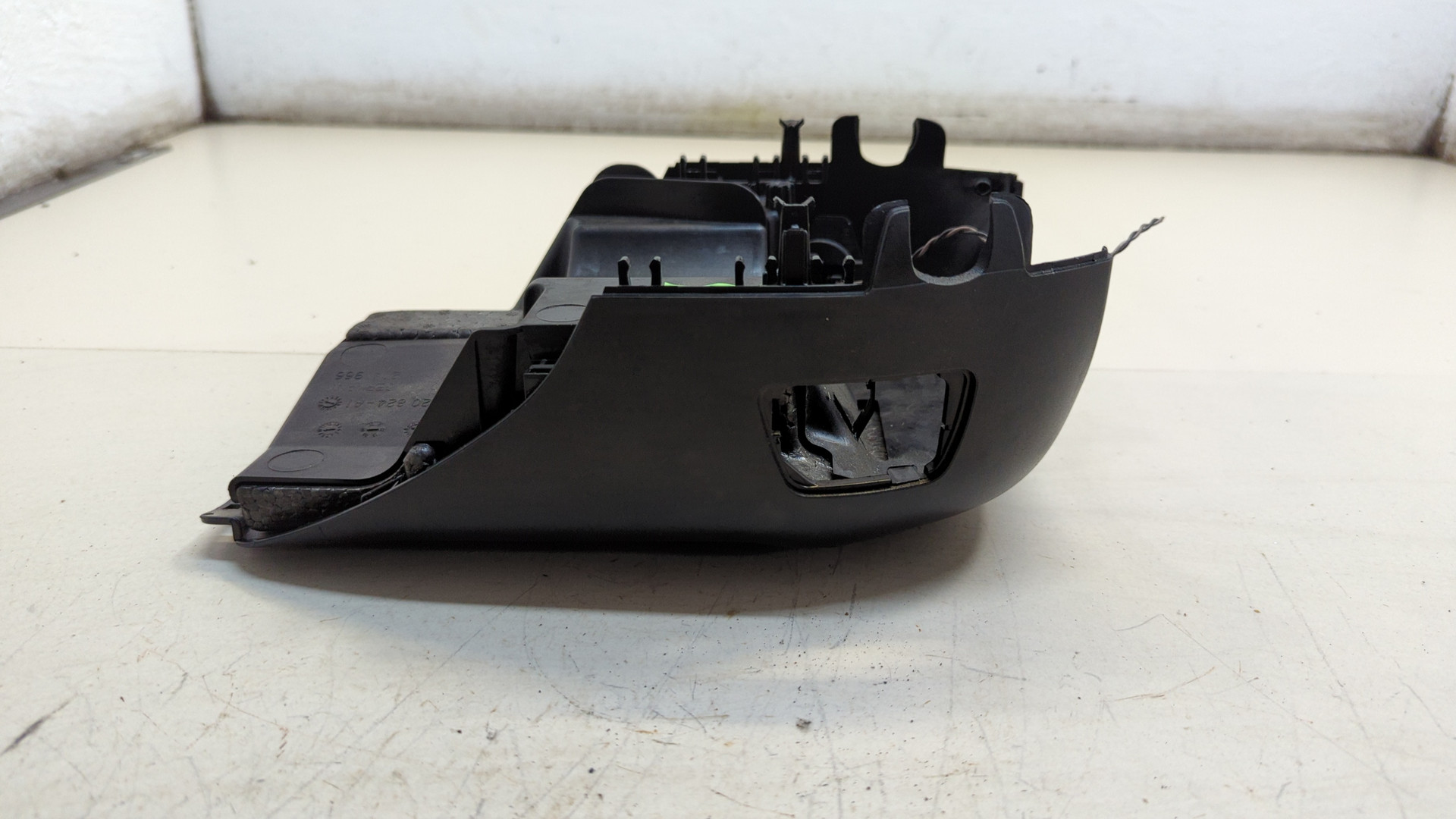 Кожух рулевой колонки