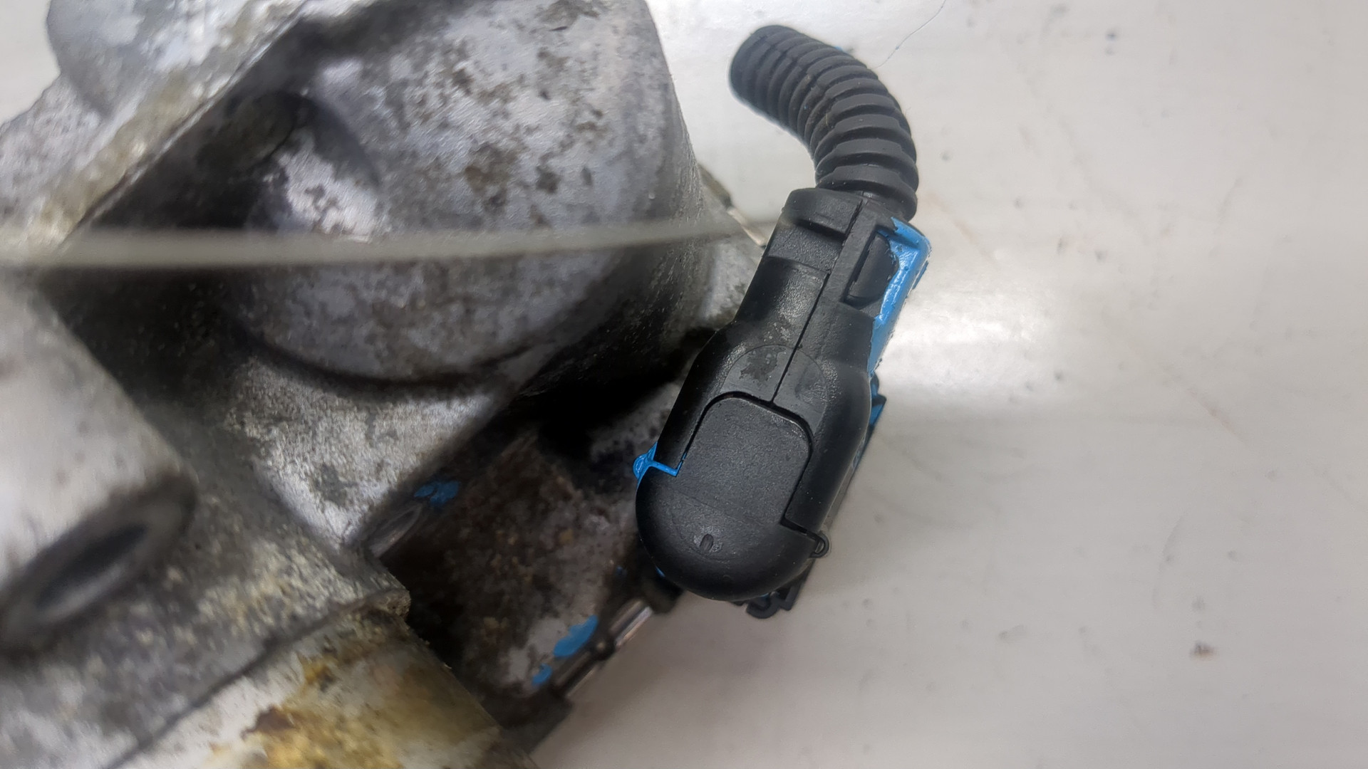 Заслонка дроссельная электрическая