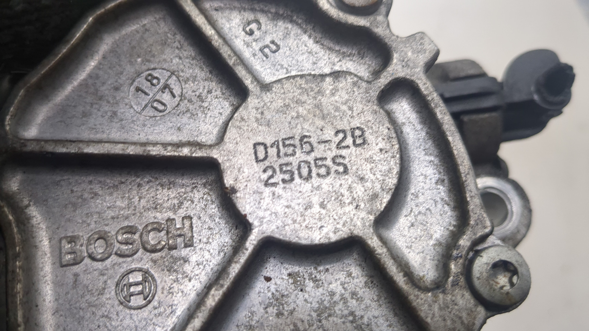 Насос вакуумный