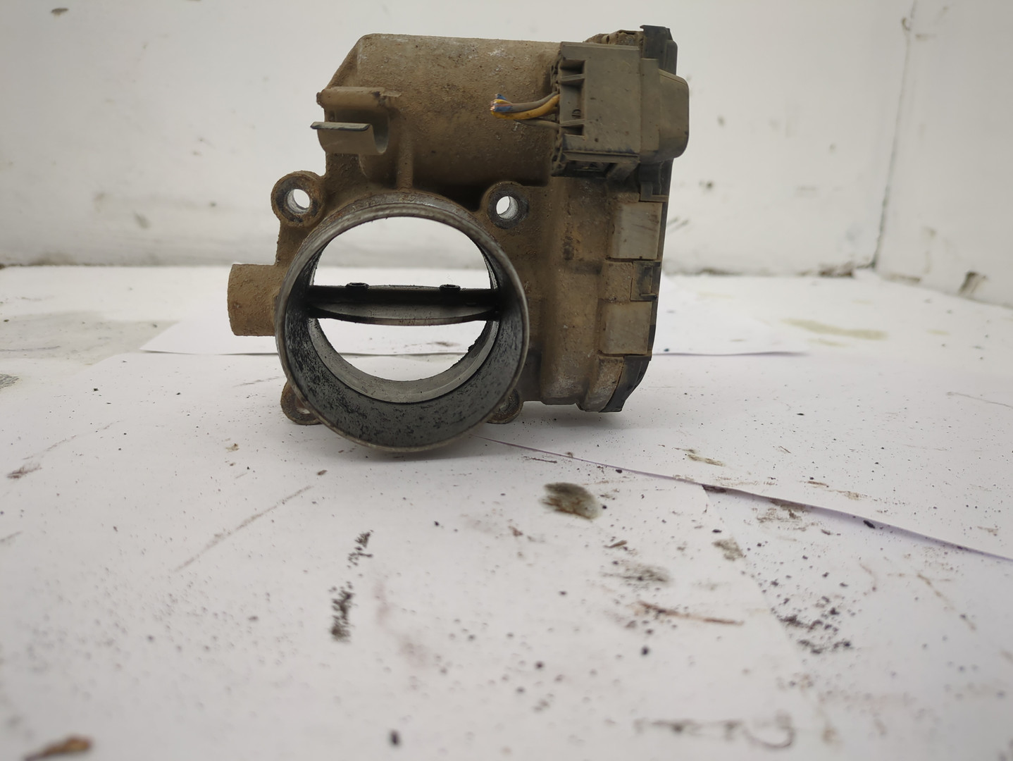 Заслонка дроссельная электрическая