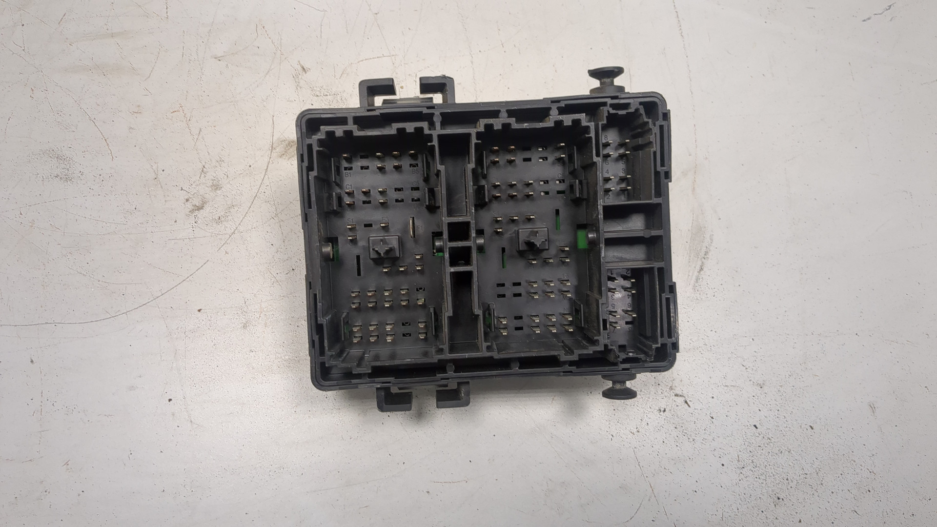 Блок предохранителей