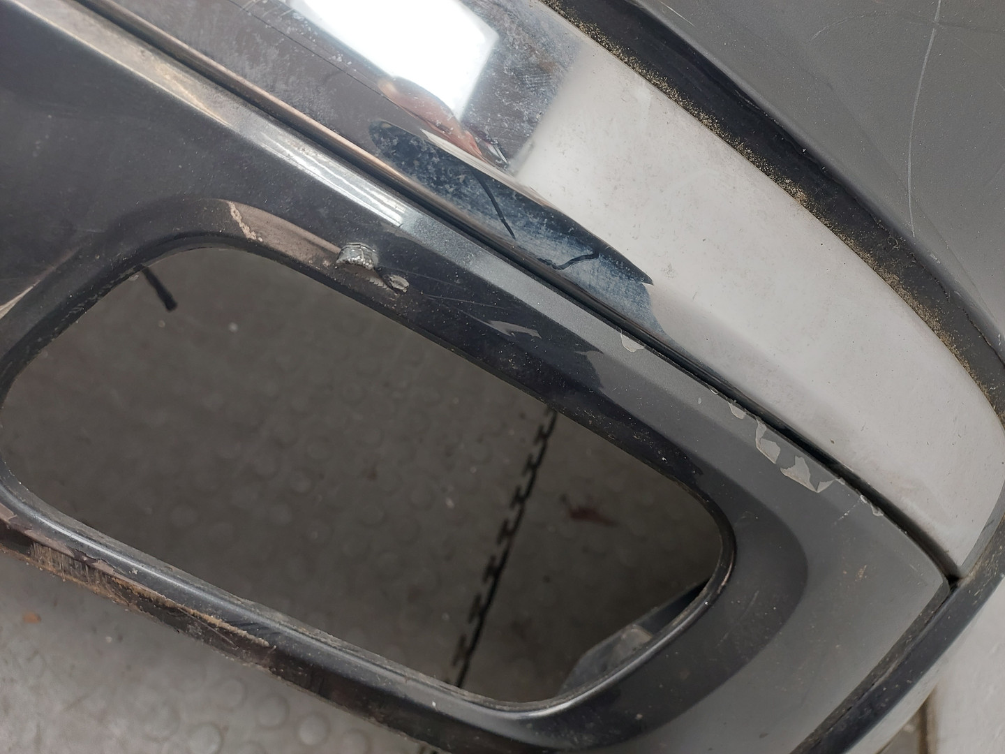 Бампер задний