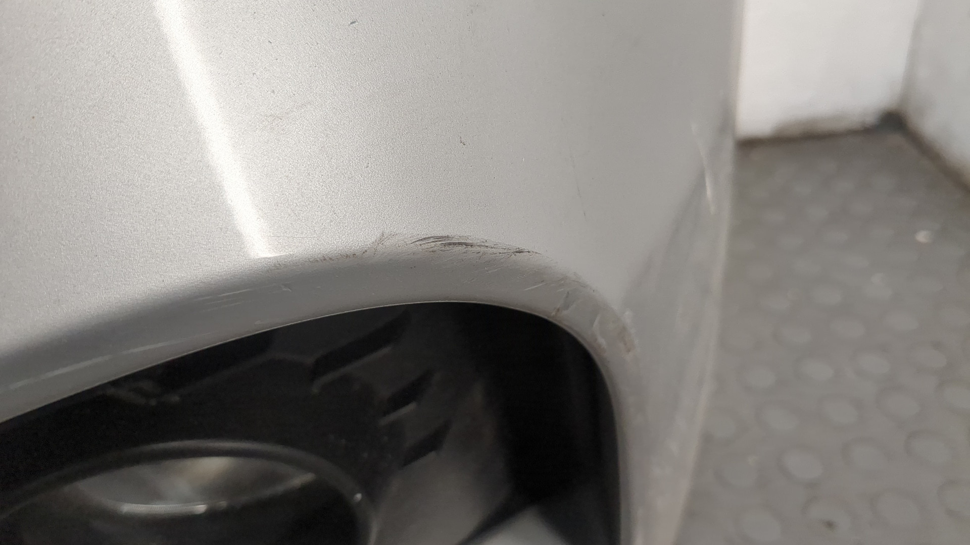 Бампер передний