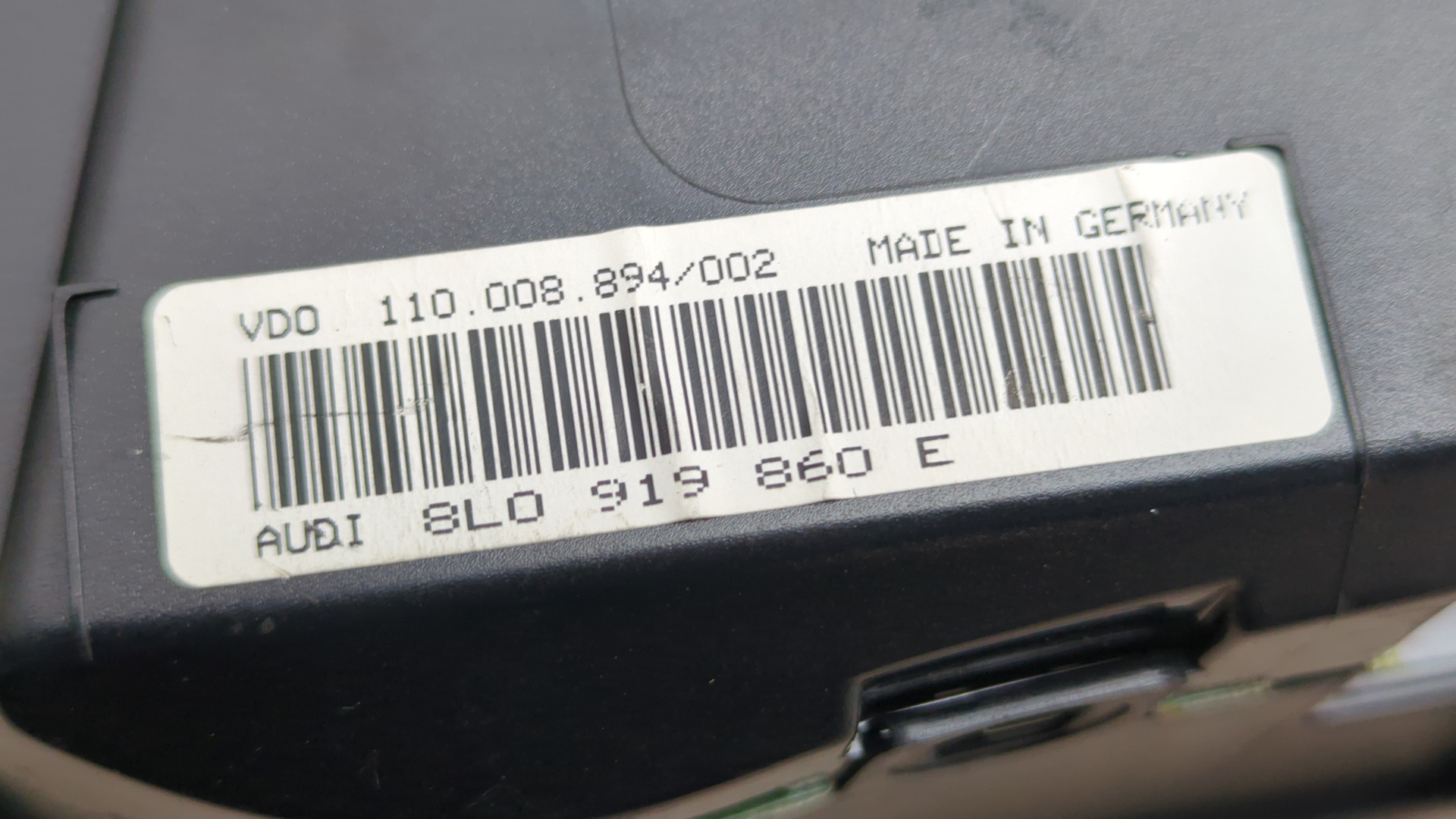 Панель приборов