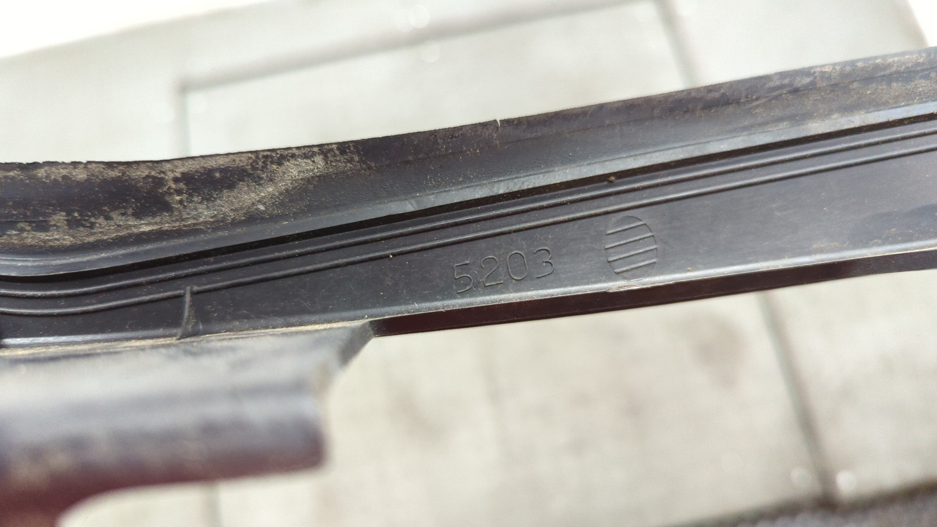 Решетка стеклоочистителей (Жабо)