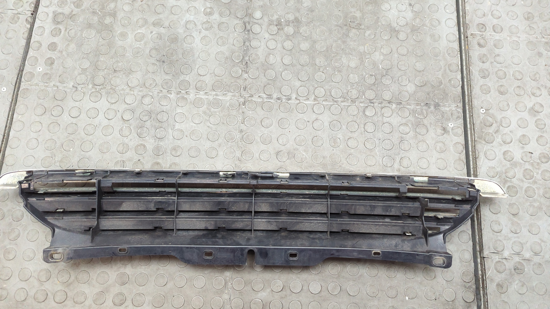 Решетка радиатора