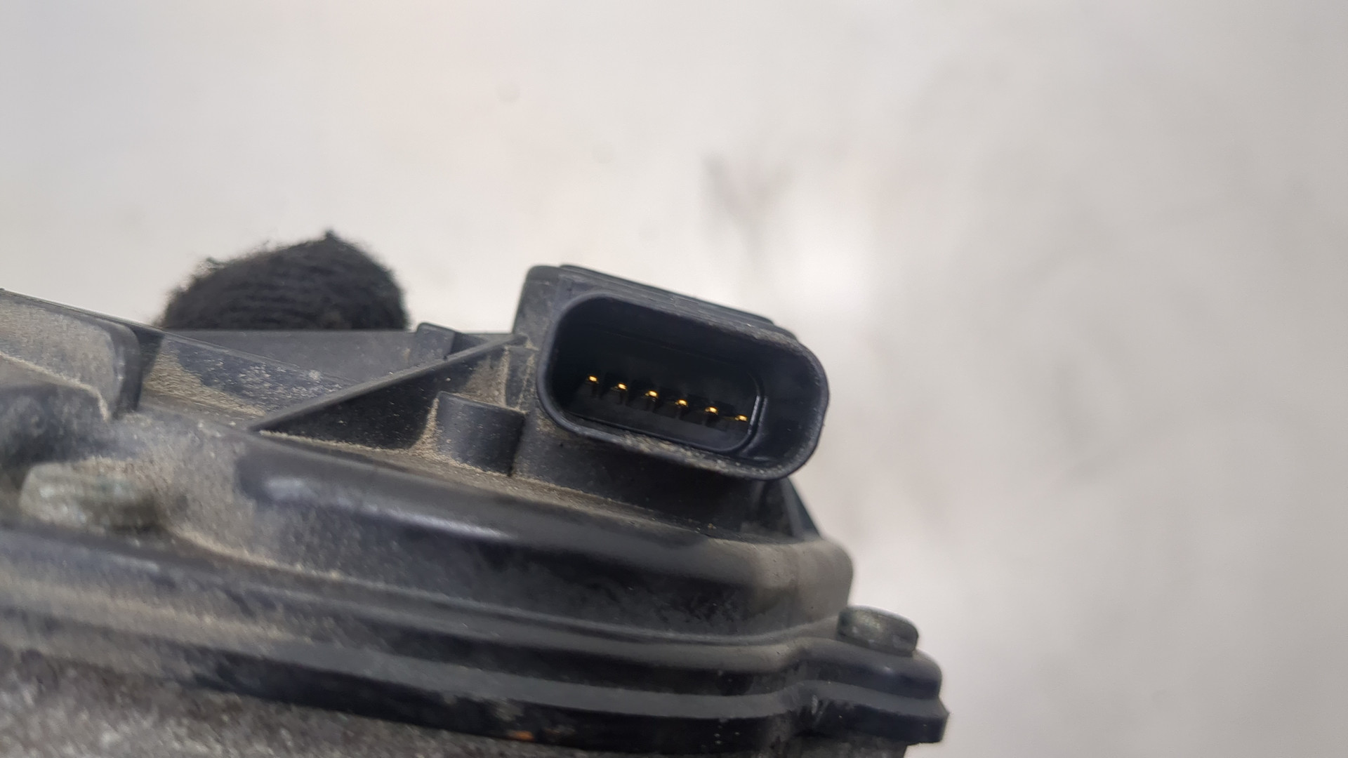 Заслонка дроссельная электрическая