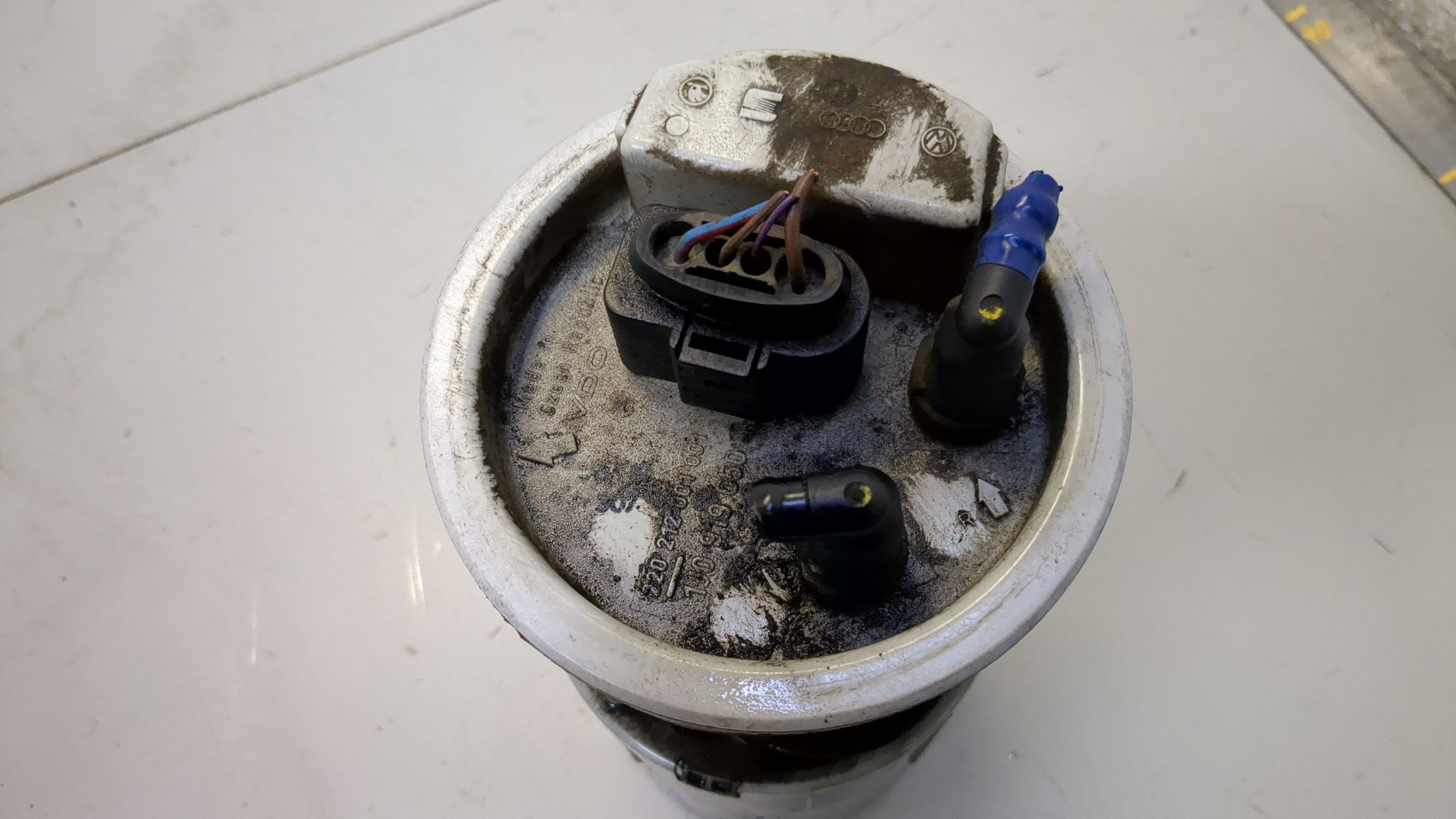 Насос топливный электрический