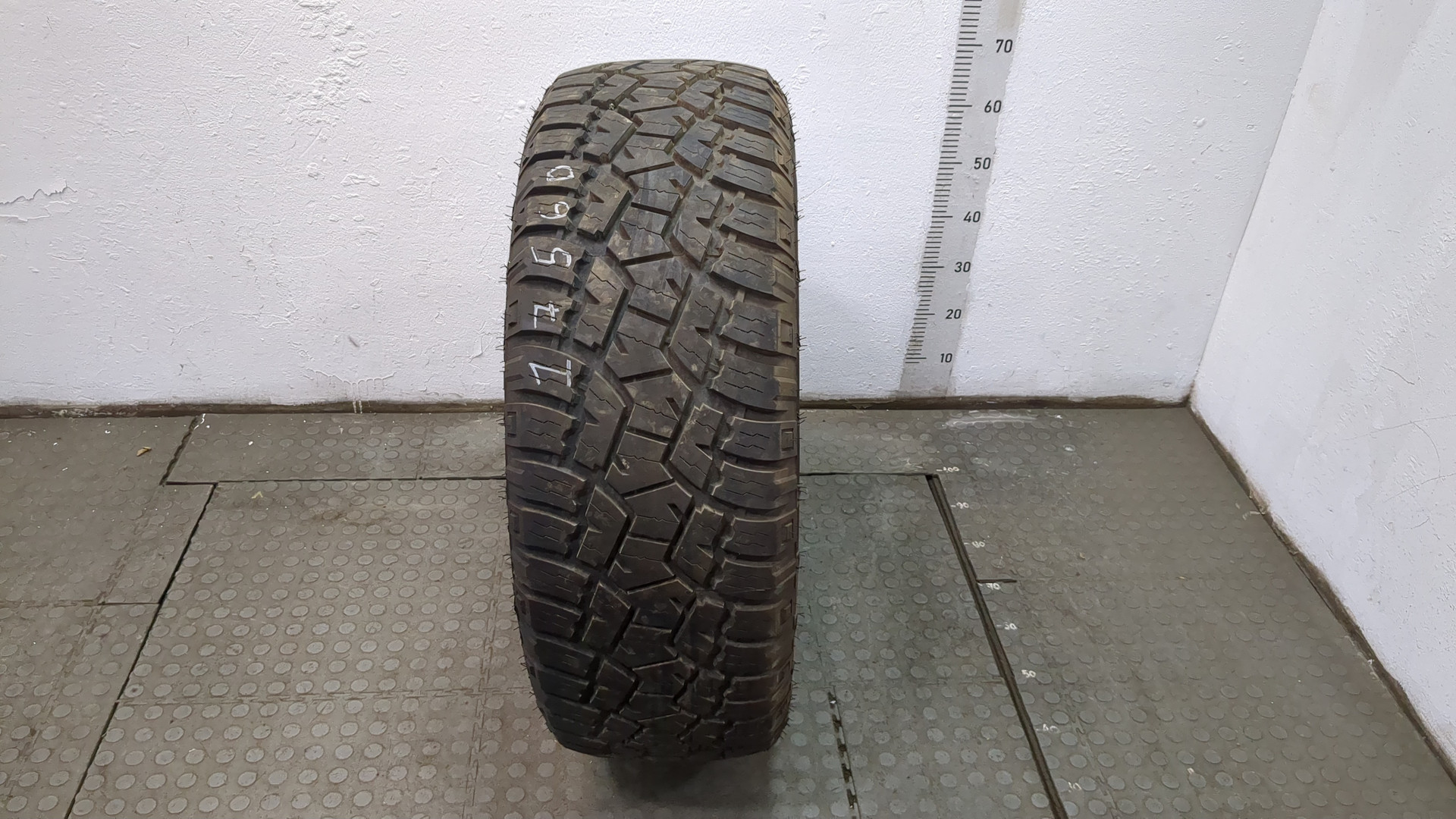 Шины комплект (4 шт.)