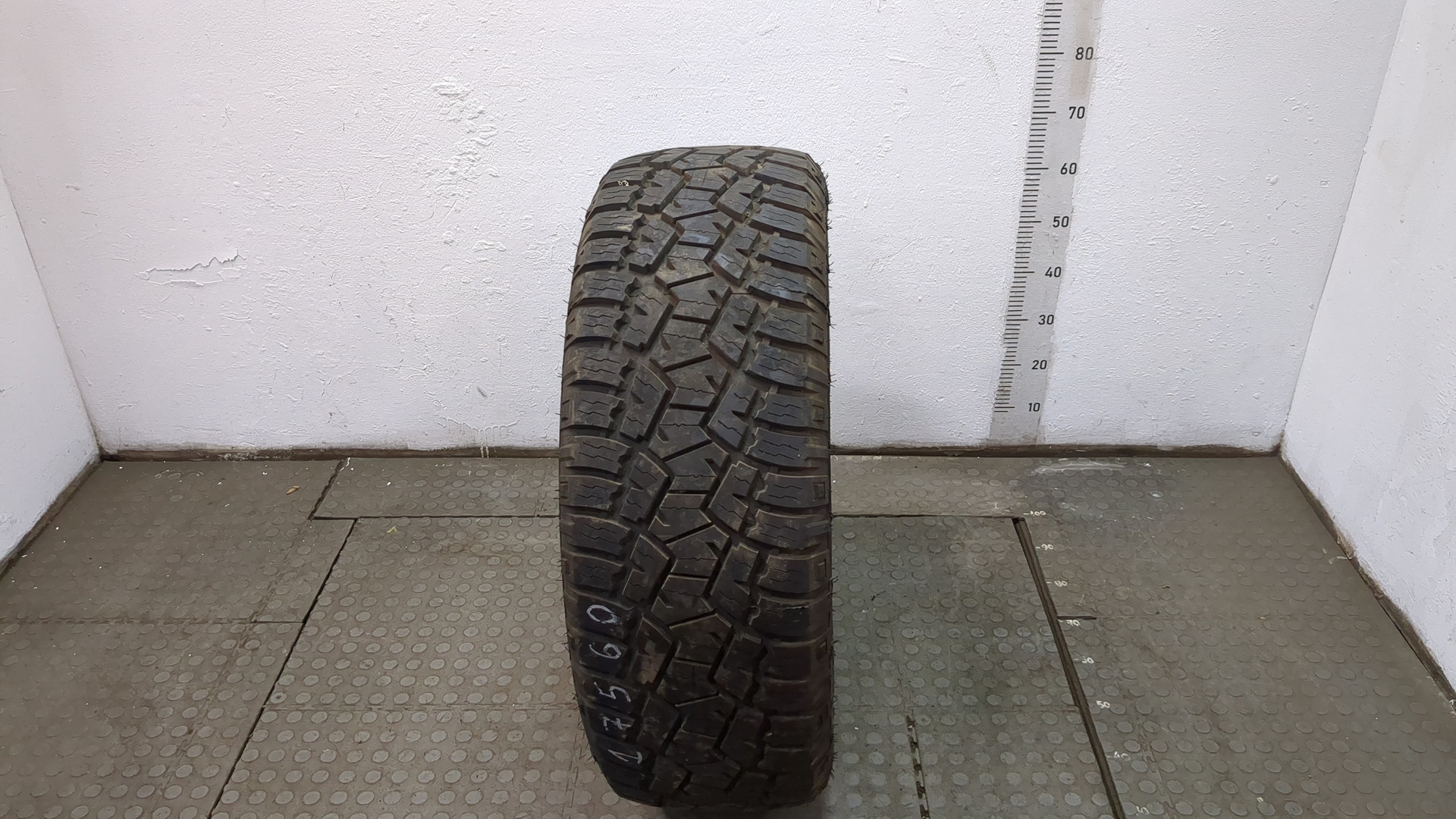 Шины комплект (4 шт.)