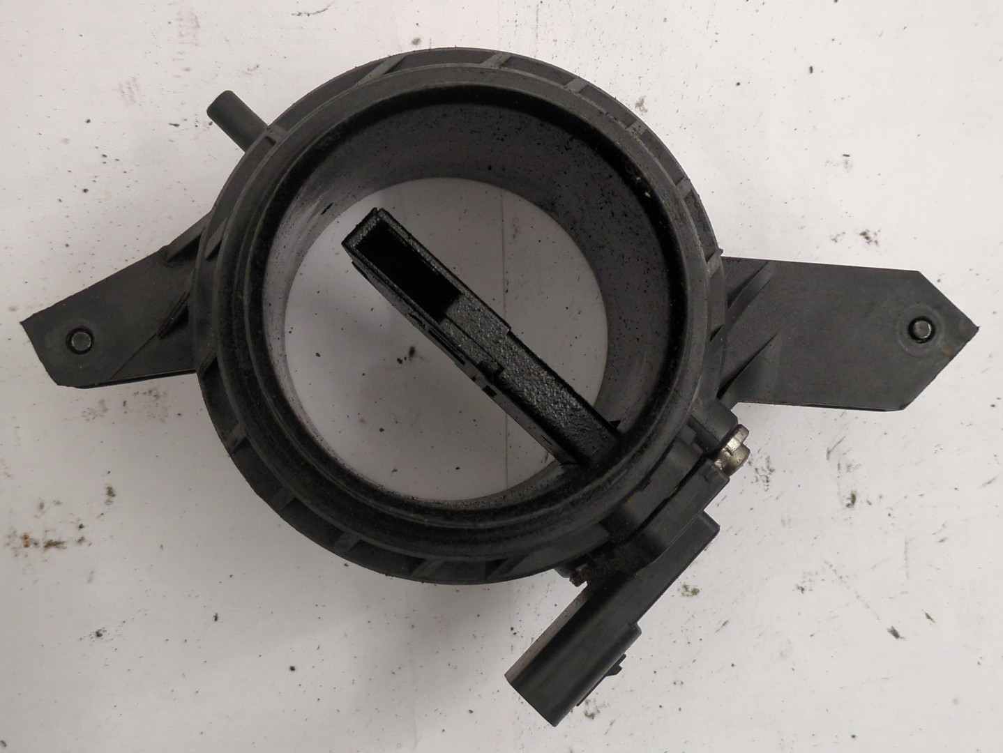 Расходомер воздуха (ДМРВ)