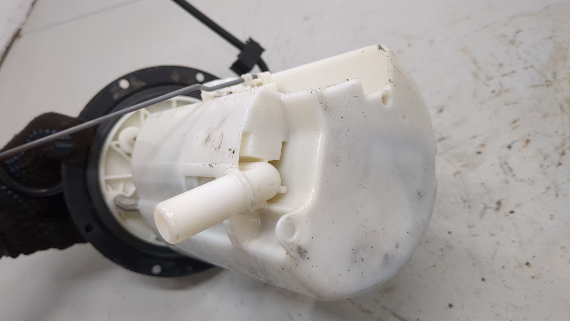 Насос топливный электрический