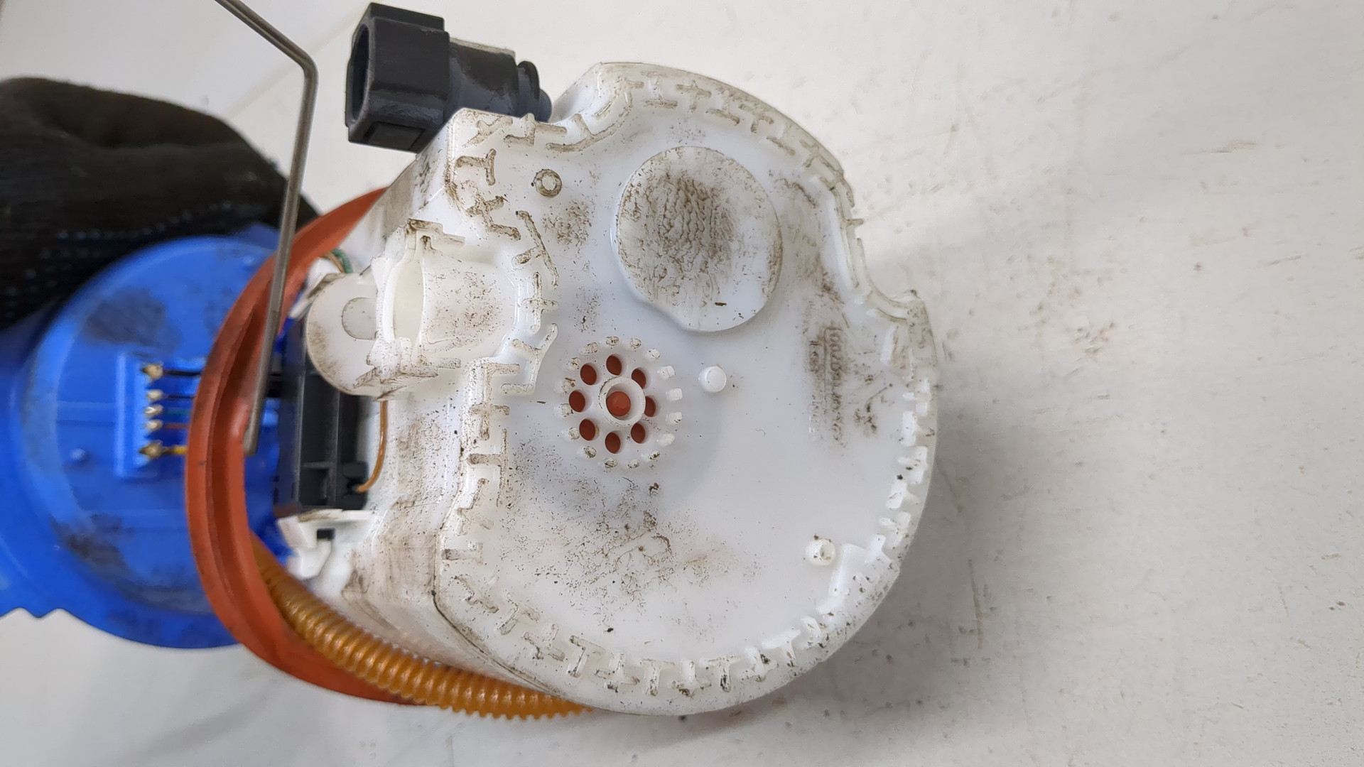 Насос топливный электрический