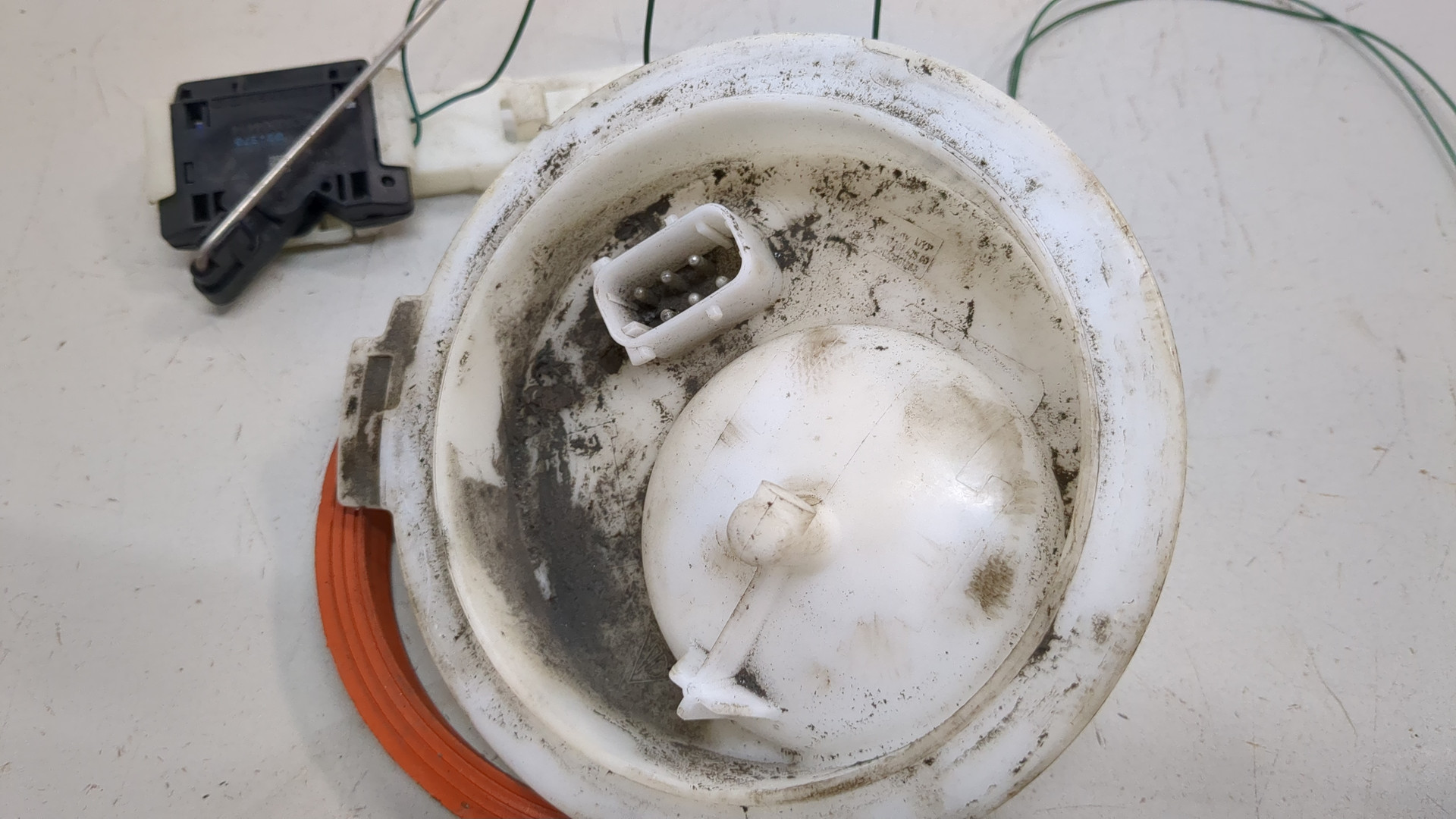 Датчик уровня топлива