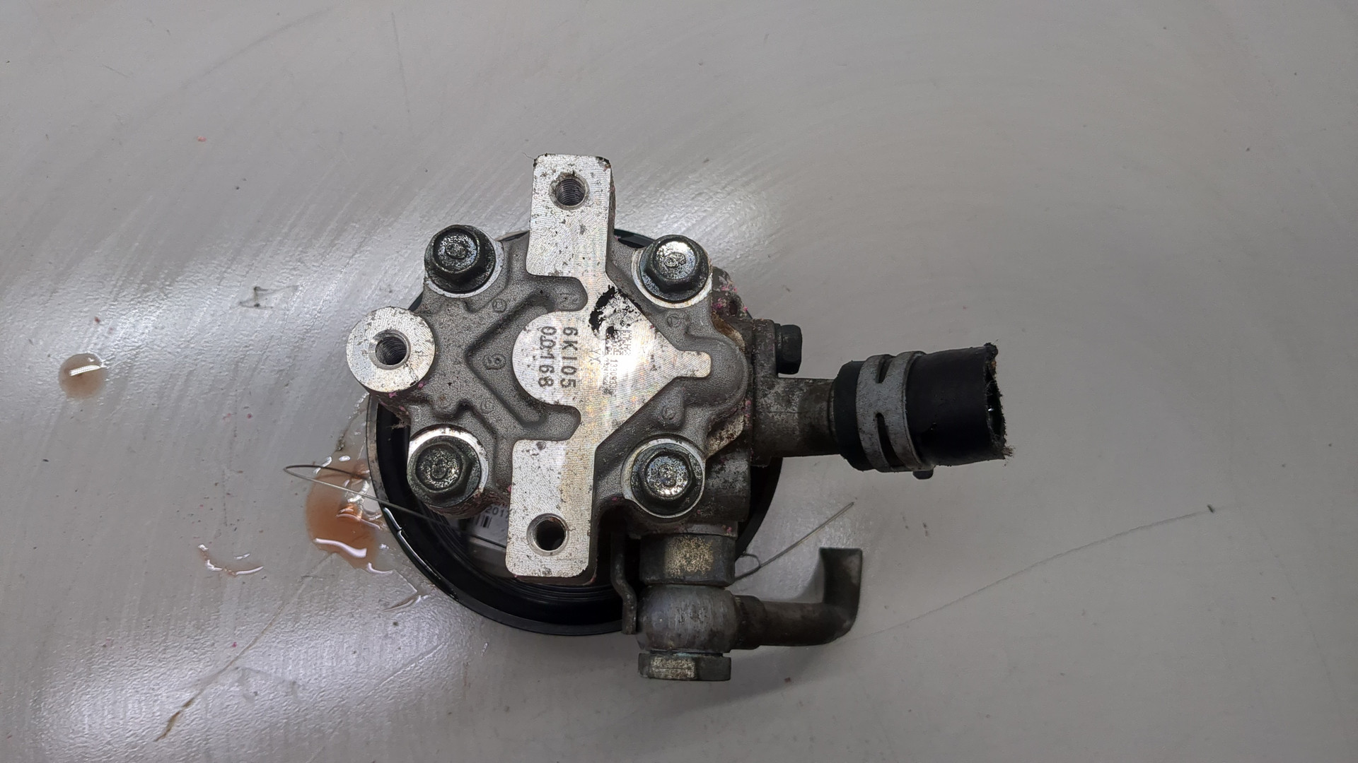 Насос ГУР (гидроусилитель руля)