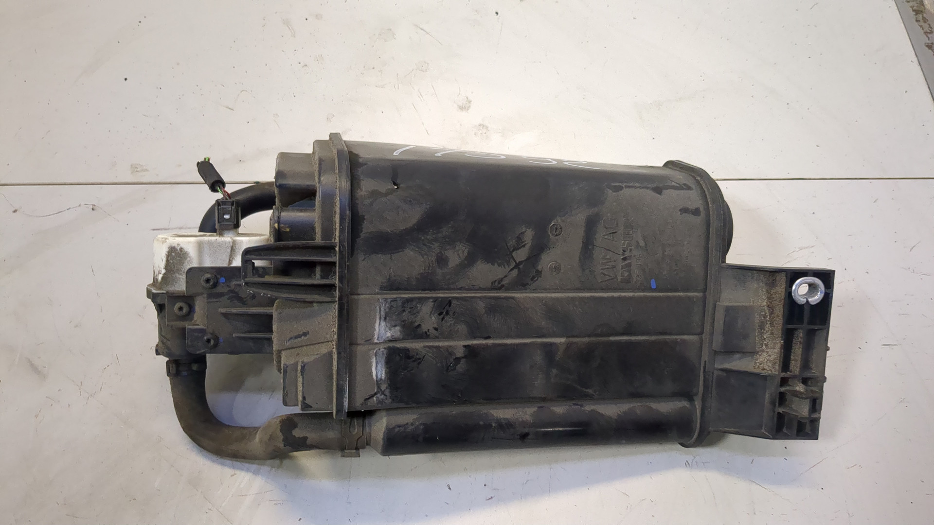 Абсорбер (фильтр угольный)