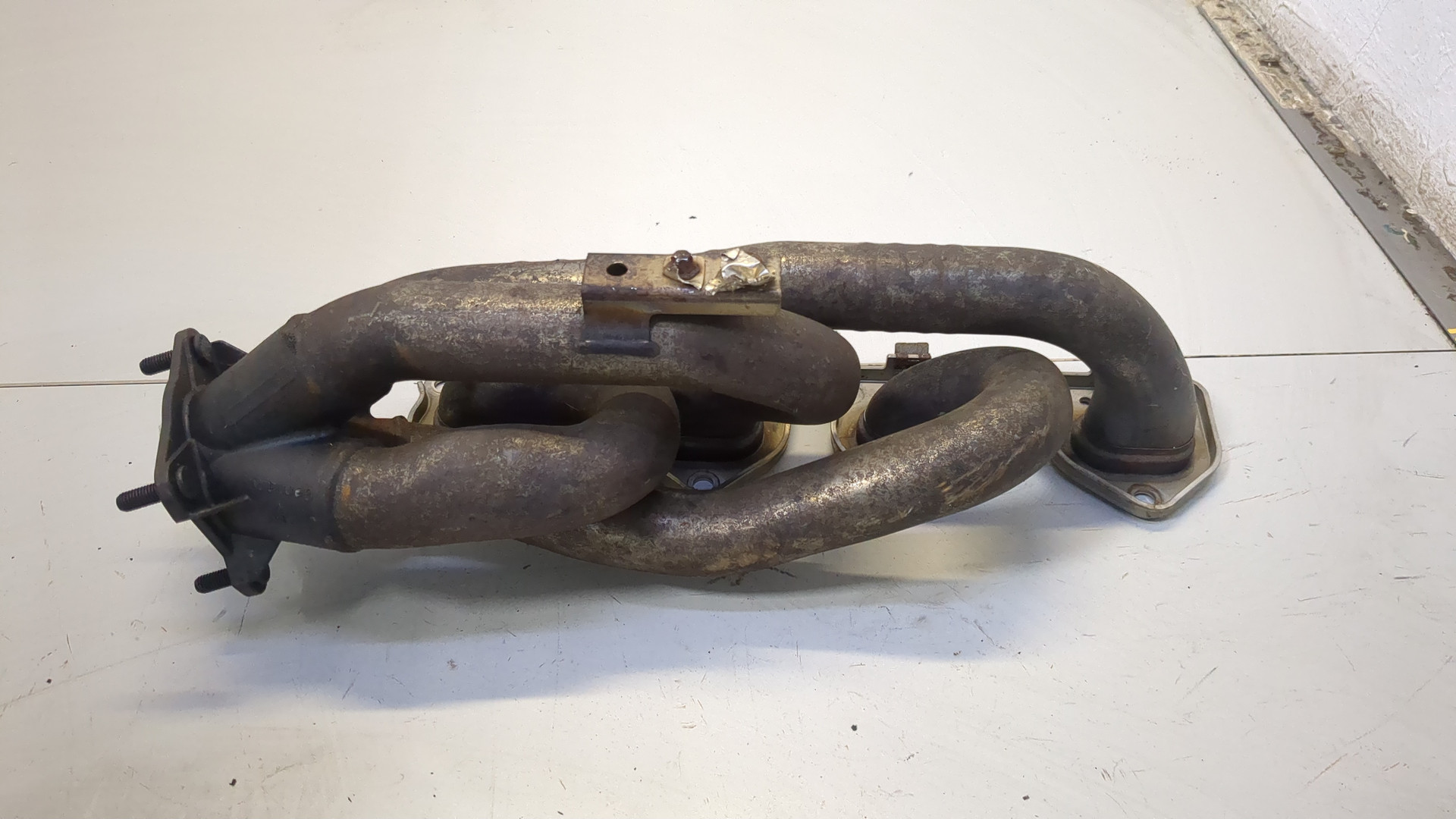 Коллектор выпускной